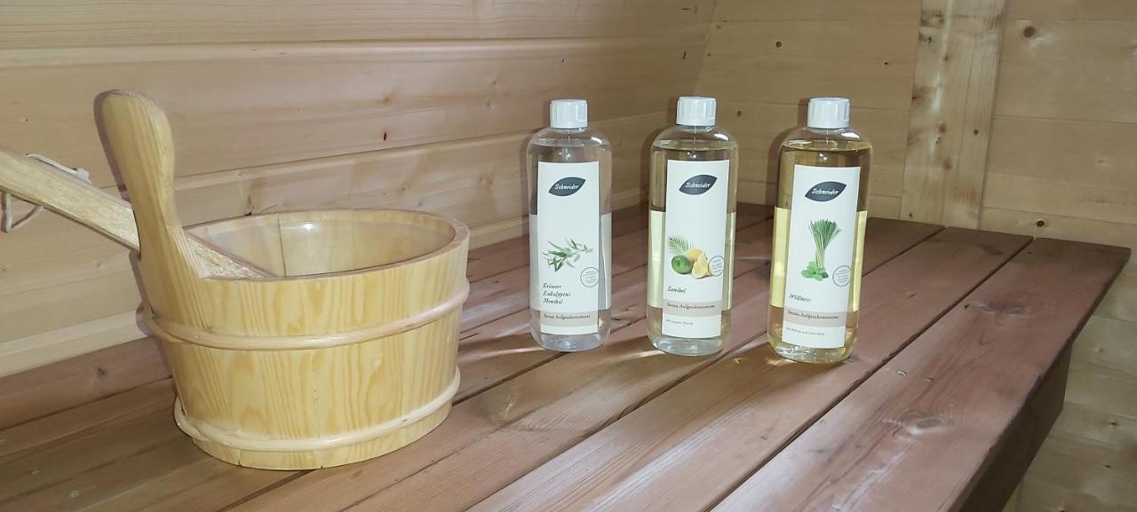 Ferienhaus Leon Mit Sauna レーブルク＝ロックム エクステリア 写真