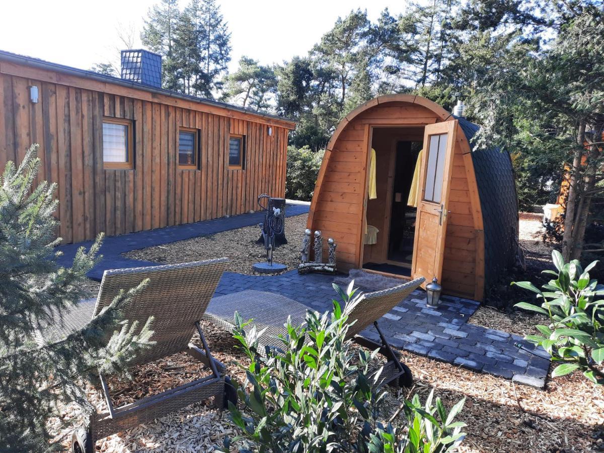 Ferienhaus Leon Mit Sauna レーブルク＝ロックム エクステリア 写真
