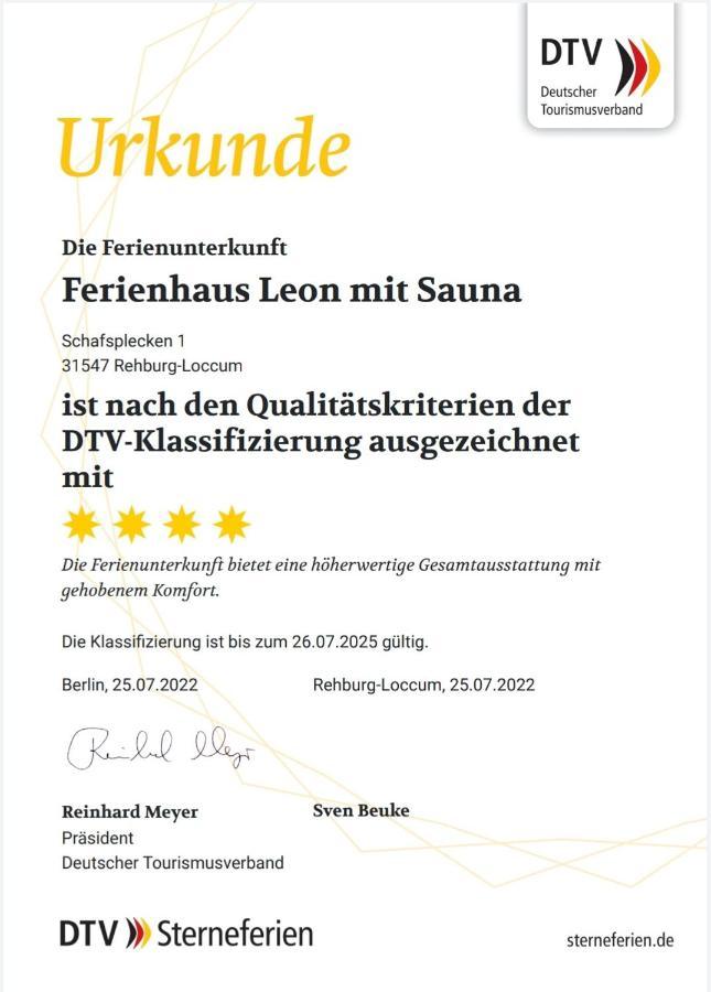 Ferienhaus Leon Mit Sauna レーブルク＝ロックム エクステリア 写真